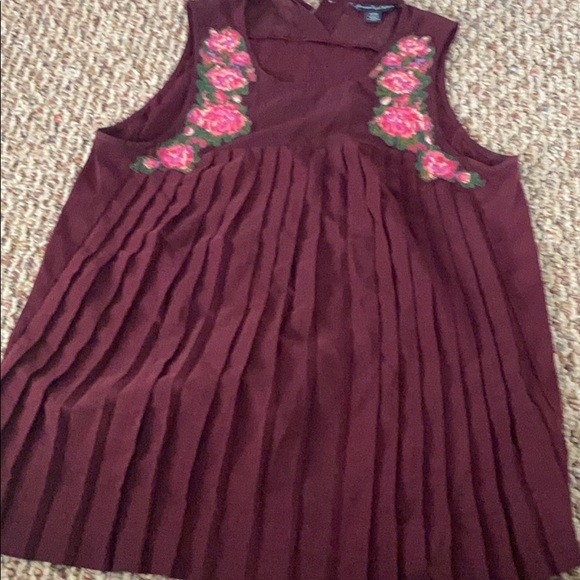 Maroon American Eagle blouse - Picture 1 of 4